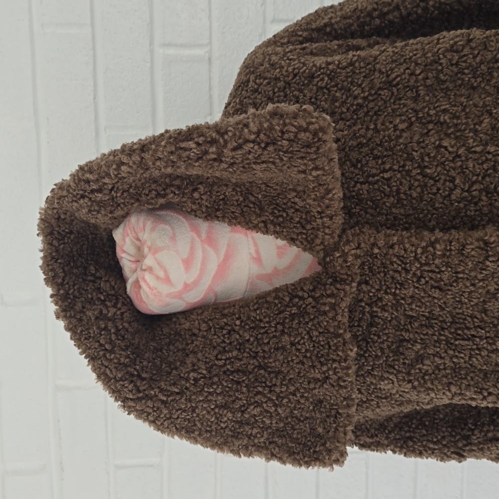 Apparis Faux Fur Coat NWOT Size XL - Picture 6 of 11